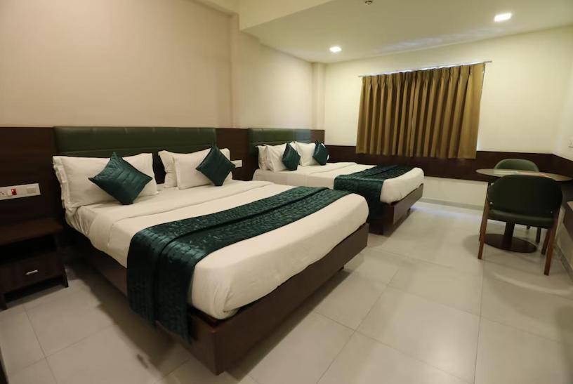 Greenotel Rooms Hazira, Surat Exterior photo